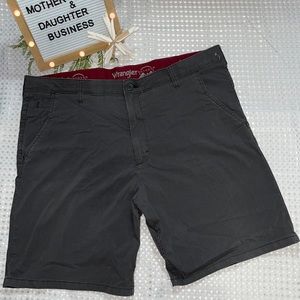 Mens Wrangler shorts 40 Gray